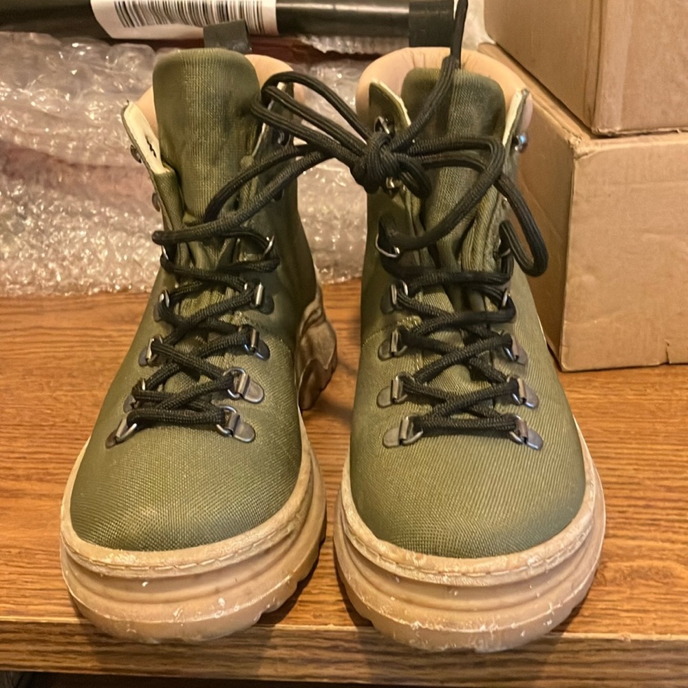 Hiking Boots worn only twice, so great condition